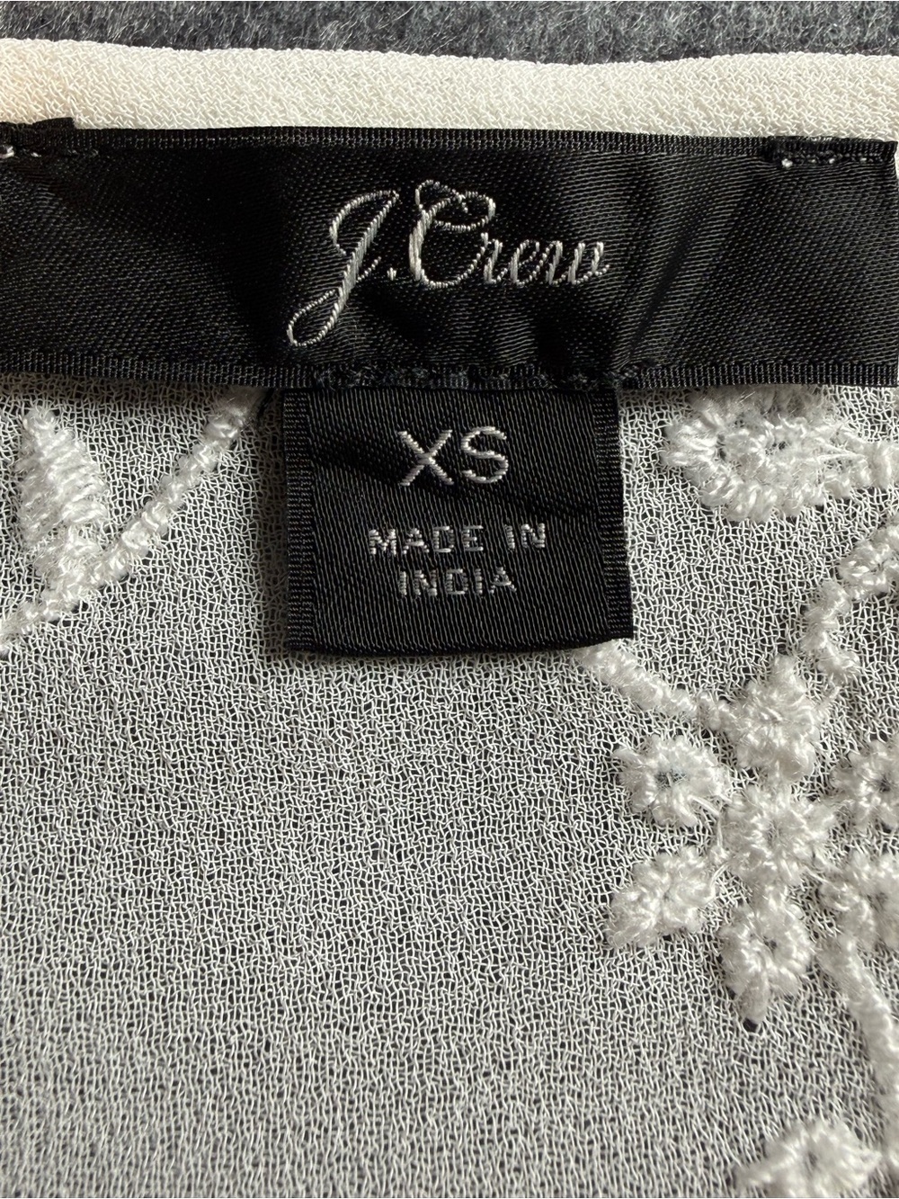 J.Crew White Embroidered Eyelet Blouse Boho Romantic Cottagecore Top XS sheer - Picture 7 of 10